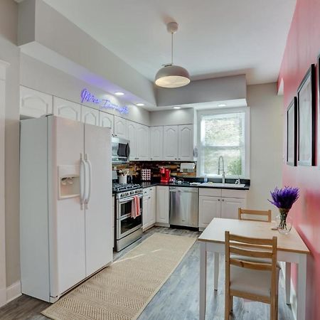 Hip And Spacious Midtown Cottage Near Beale Street メンフィス エクステリア 写真